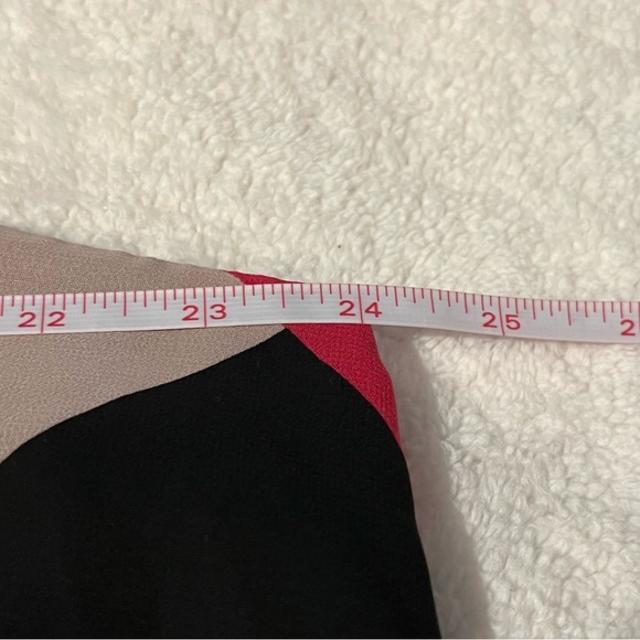 Torrid - size 2 - multi color geo chiffon swing Sophie cami - Picture 9 of 11